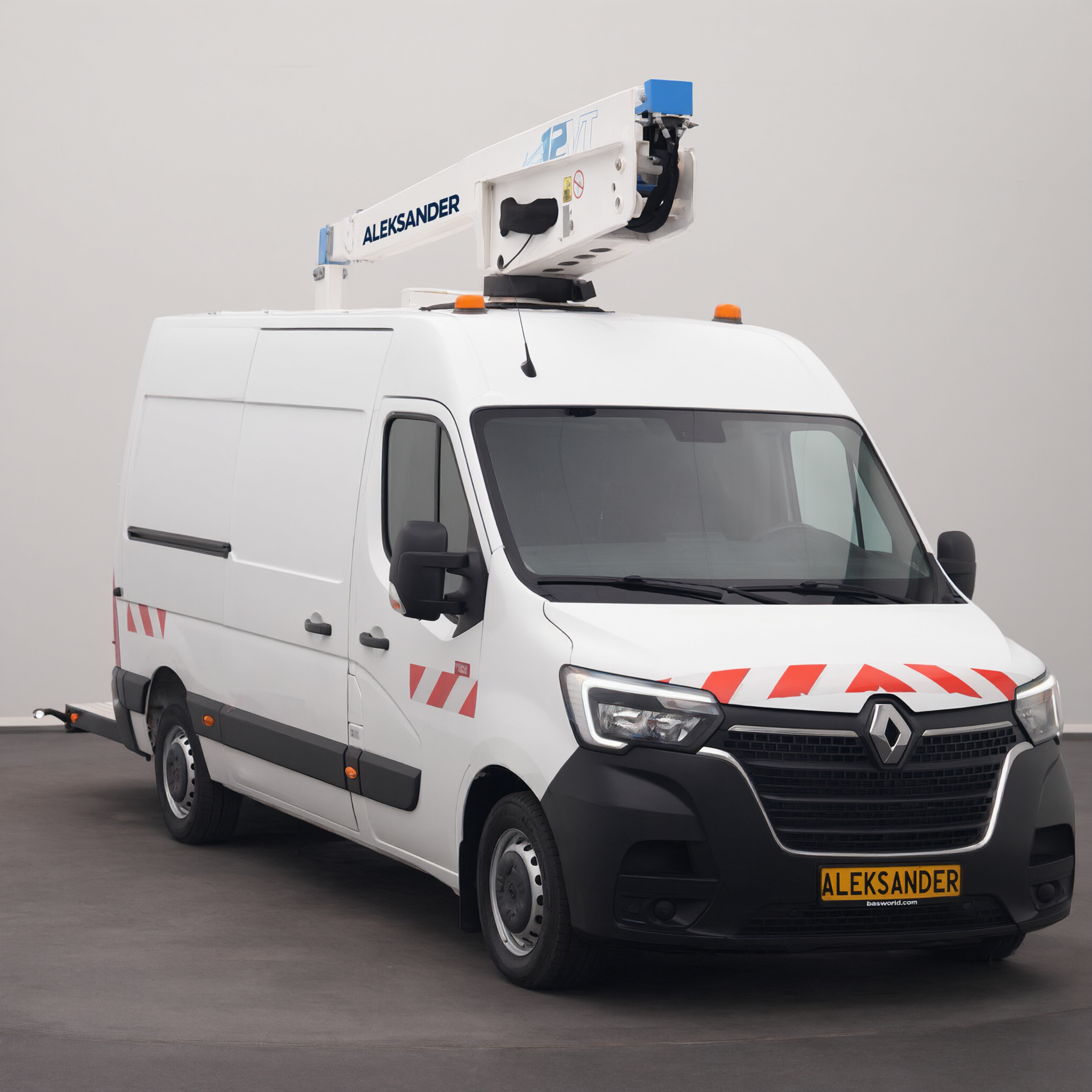 Renault Msater 145